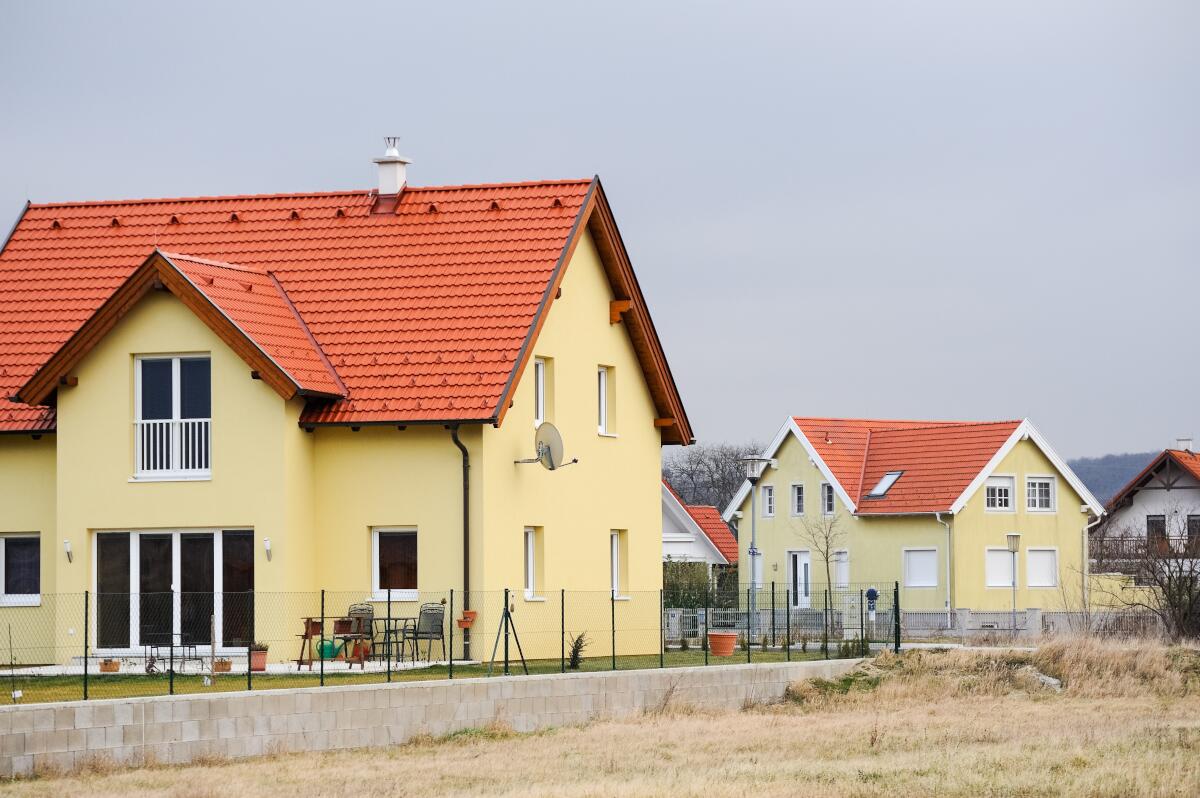 Stadthaus bauen in Holzbauweise. Foto: stock.adobe.com