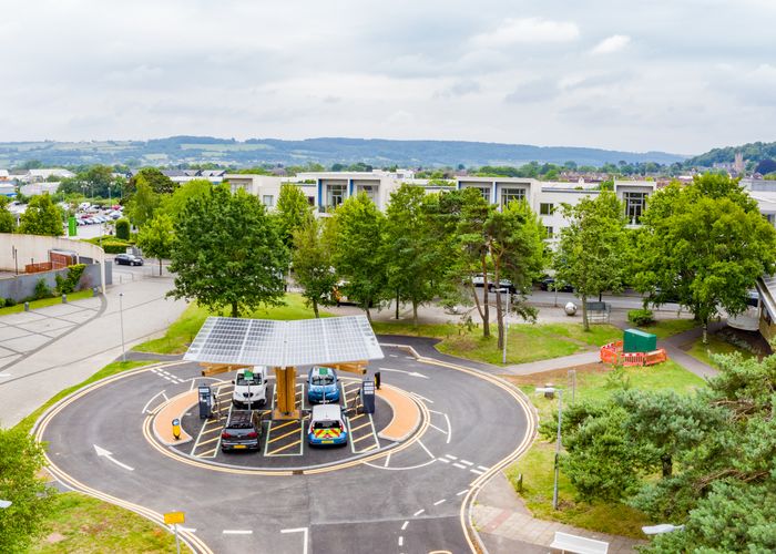 K:Port™ E-Tankstelle, HASSLACHER Gruppe