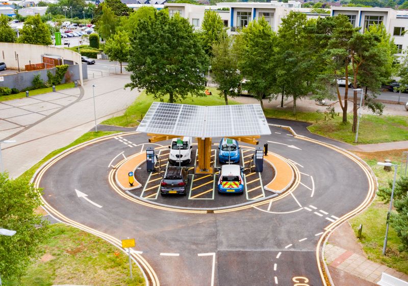  K:Port™ E-Tankstelle HASSLACHER Gruppe