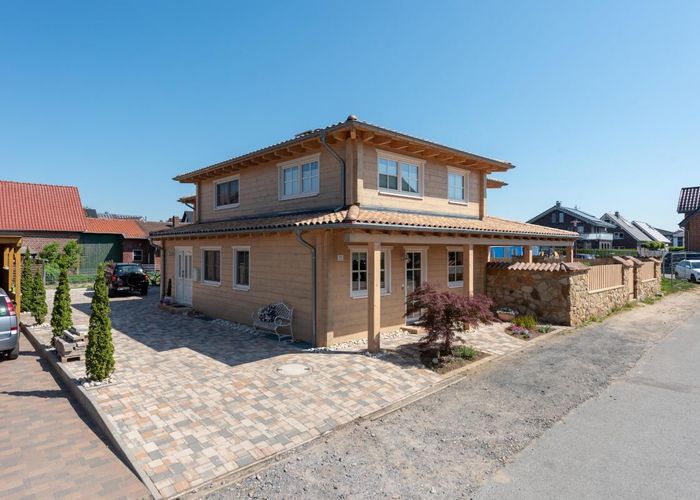 Provence, Fullwood Wohnblockhaus