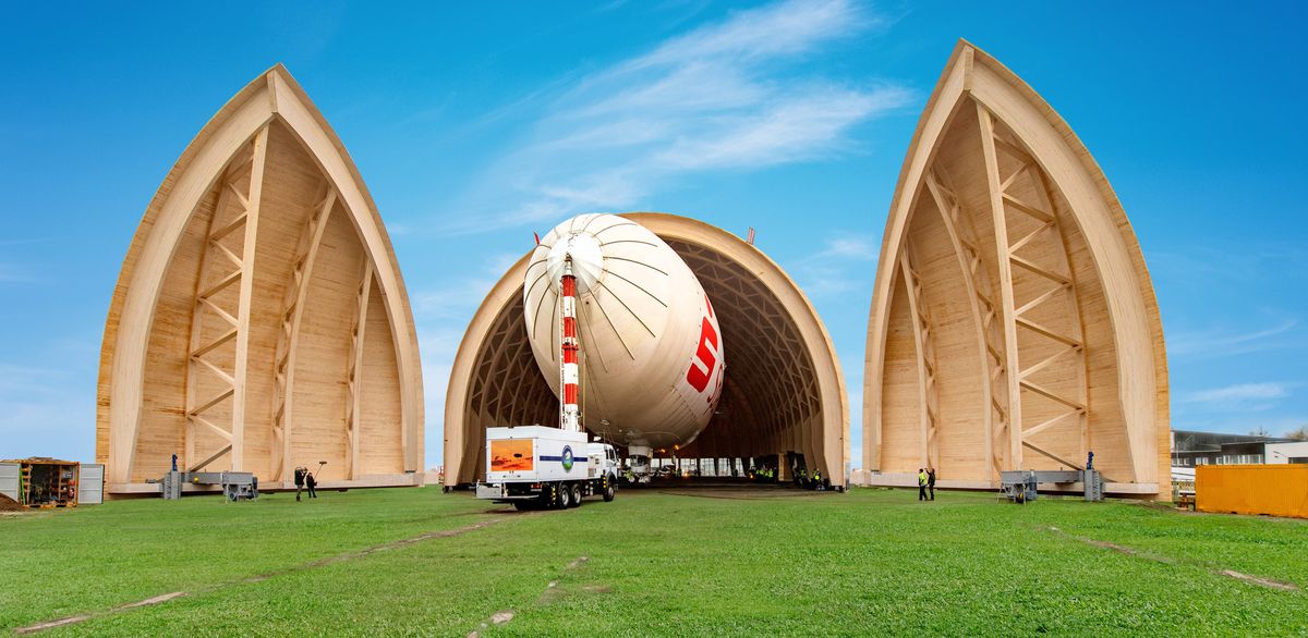 Luftschiffhangar Mülheim: 1.169 CO2-Zertifikate für rund 1.500 Kubikmeter verbautes Holz. Foto: Derix-Gruppe