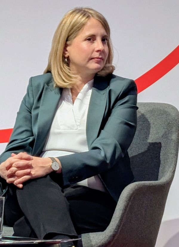 Bauministerin Verena Hubertz: Rekordetat für mehr bezahlbaren Wohnraum und starke Städte. Foto: Sigurd Maier / Holzbauwelt.de