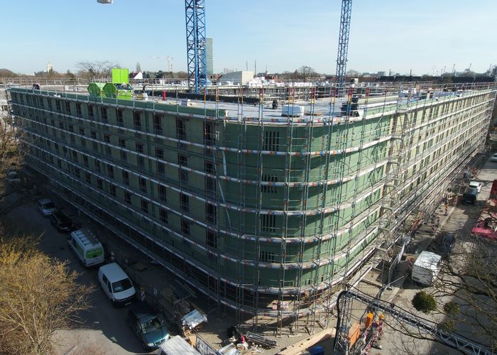 Parkplatzüberbauung Dante plus, Huber & Sohn