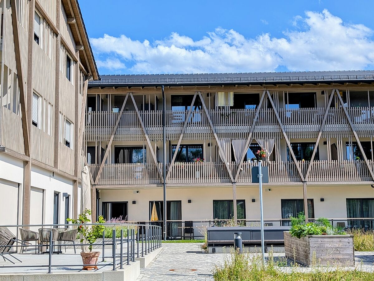 Der moderne Holzbau verbindet langfristige Kohlenstoffspeicherung mit der Perspektive auf mehrere Nutzungszyklen. Foto: Holzbauwelt.de