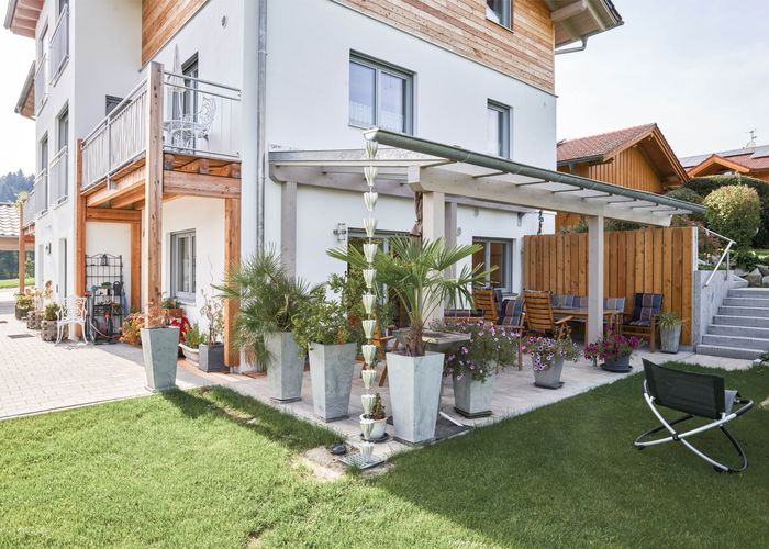 Dreifamilienhaus Angerer, Sonnleitner Holzhausbau