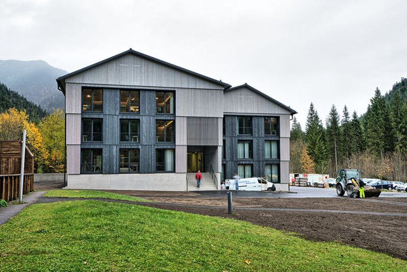  Personalwohnungen für Hotelmitarbeiter:innen Timber Homes