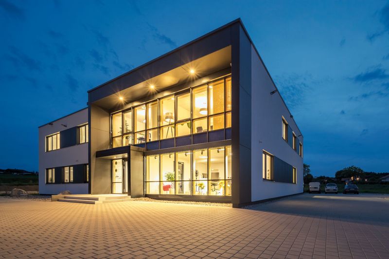 Bürogebäude aus Holz ARAG Traunstein Regnauer Objektbau