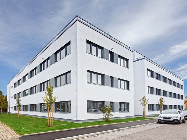  Bürokomplex Neusäß