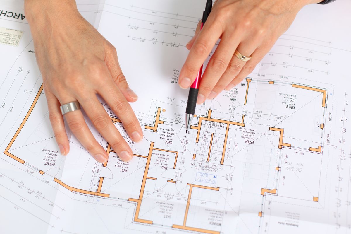 Beruf Bauzeichner/in, Überprüfung eines Bauplans