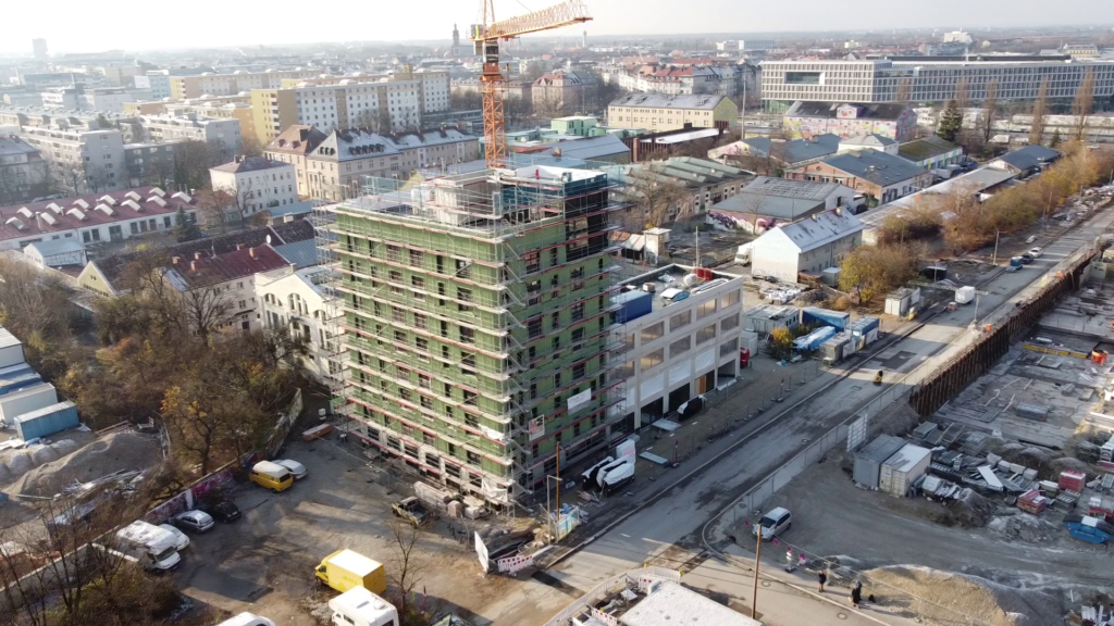 „Das große kleine Haus“: Pilotprojekt für einfachen und kostengünstigen Wohnungsbau in München nach Gebäudetyp E. Foto: Das große kleine Haus eG 