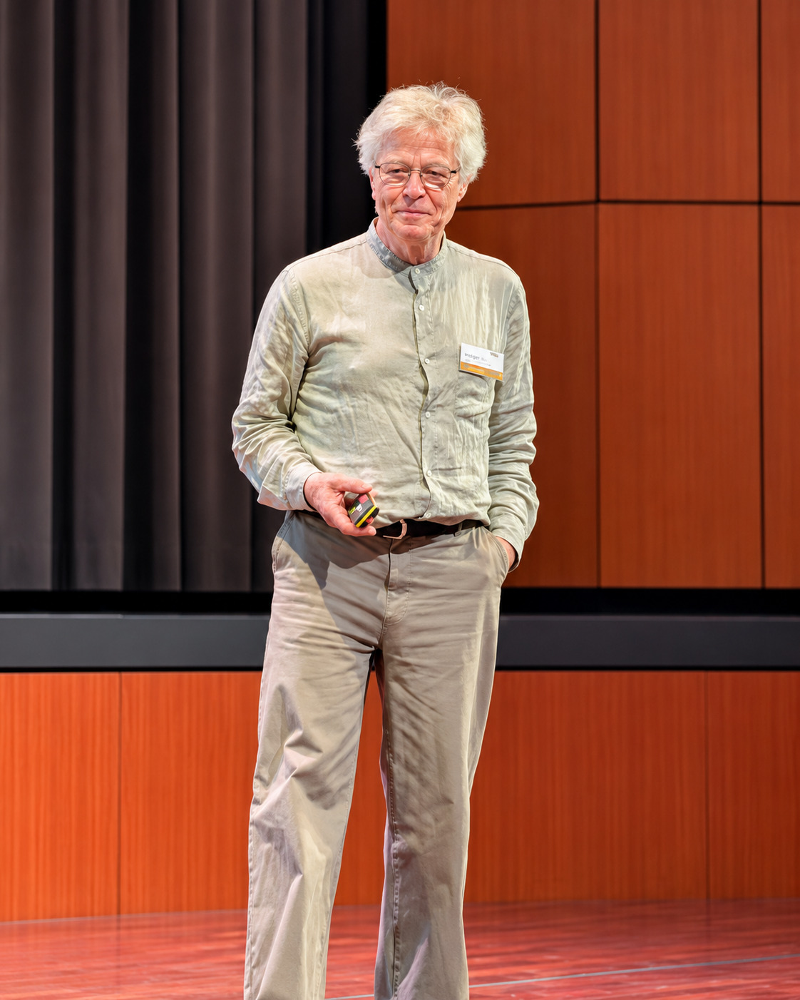 Architekt Holger König zählt zu den Pionieren der Gebäudeökobilanzierung in Deutschland und ist ein international gefragter Experte für ressourcenschonendes Bauen und Lebenszyklusbewertung. Foto: Holzbauwelt.de